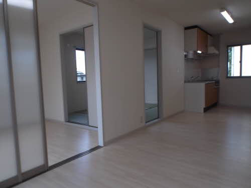 アクシス B203号-4