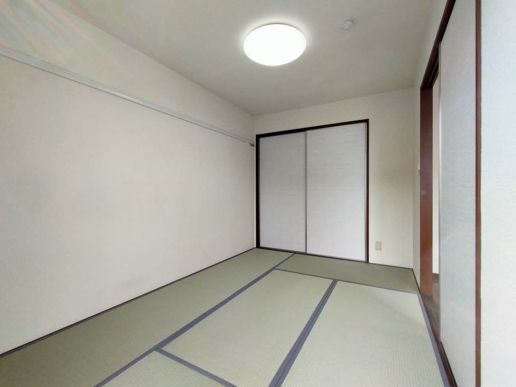 ガーデンハイツルミエール C201号-4