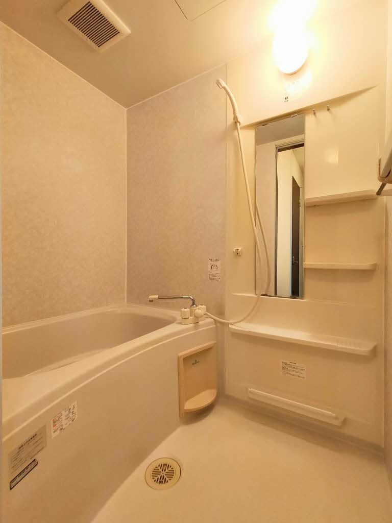 ガーデンハイツルミエール C201号-12