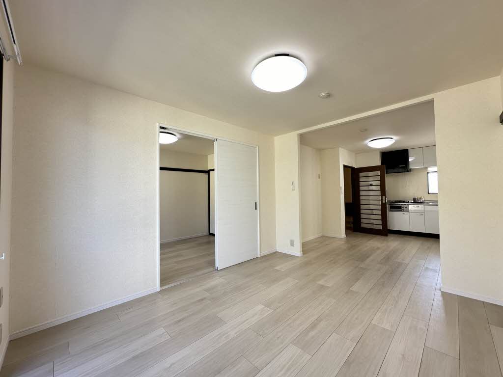 ルミエールさかざき A202号-2