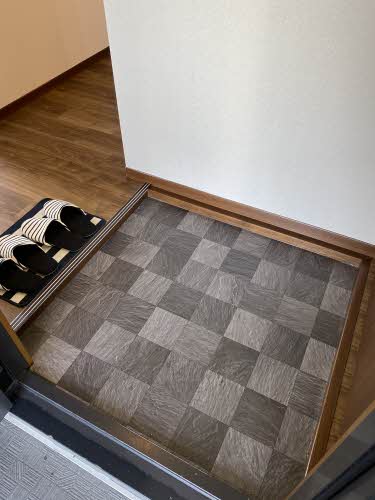 カンファトリー C201号-8