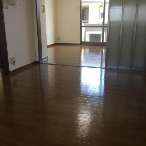 コートハピネス A202号-3