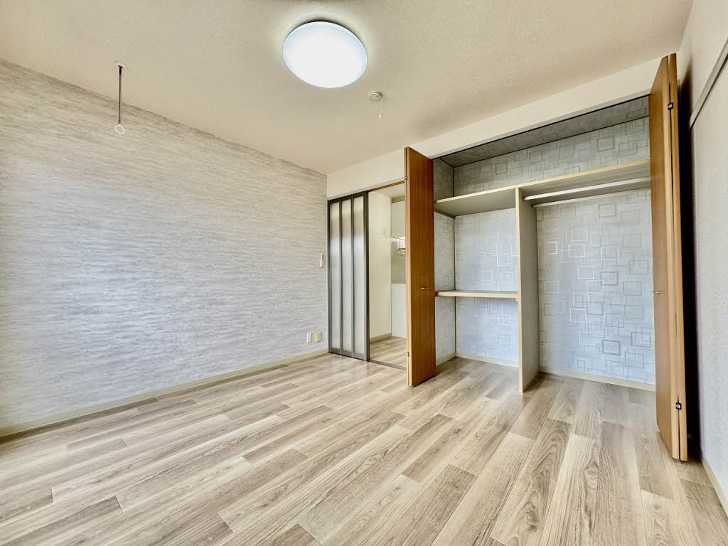 サニーズ春日 0202号-15