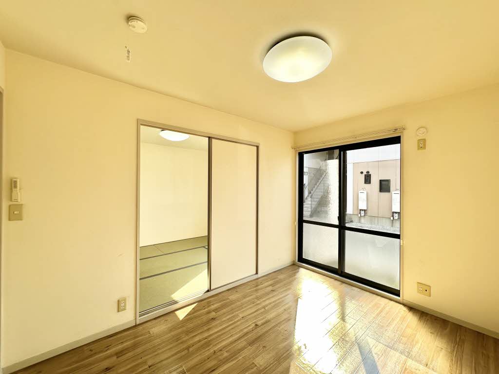 アペックスフォーレス A102号-4