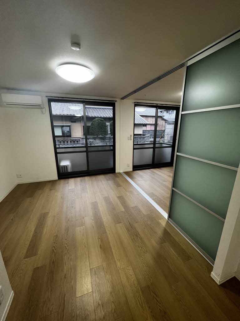 ファミール小土Ⅲ B101号-2