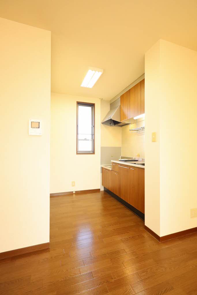 タウンＫＯＭＯ A203号-3