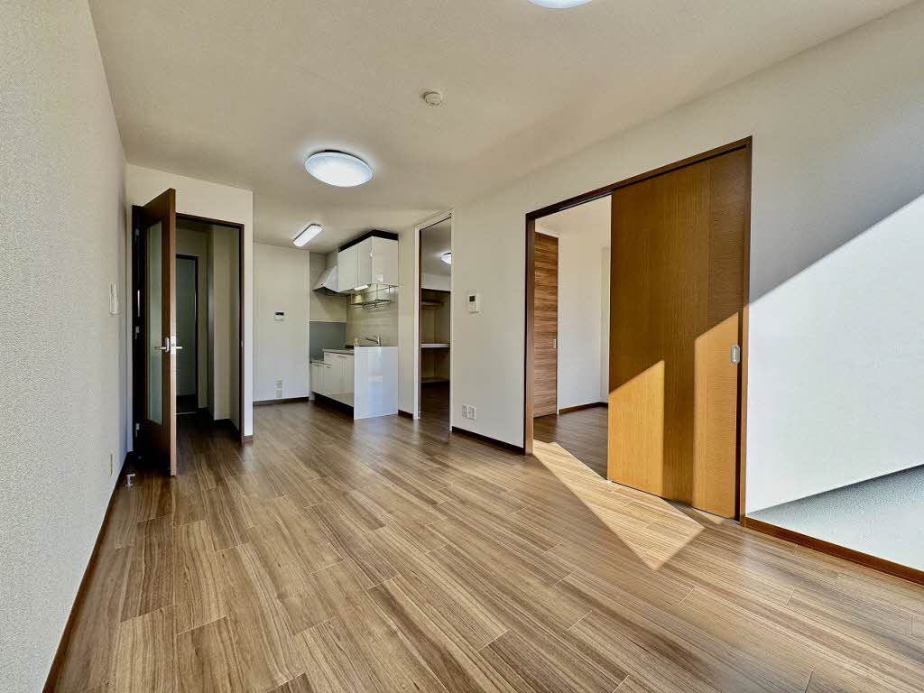 ペアハウス B102号-2