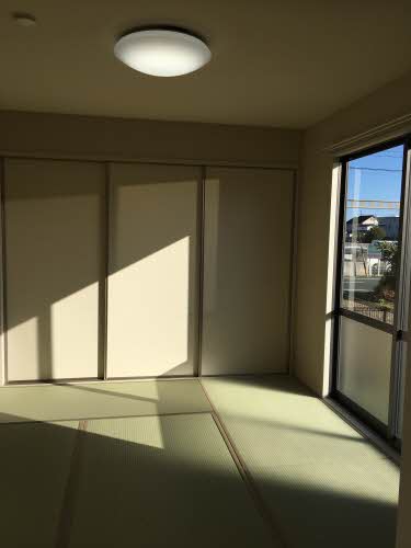 T.TOWNグリーンベル A102号-4