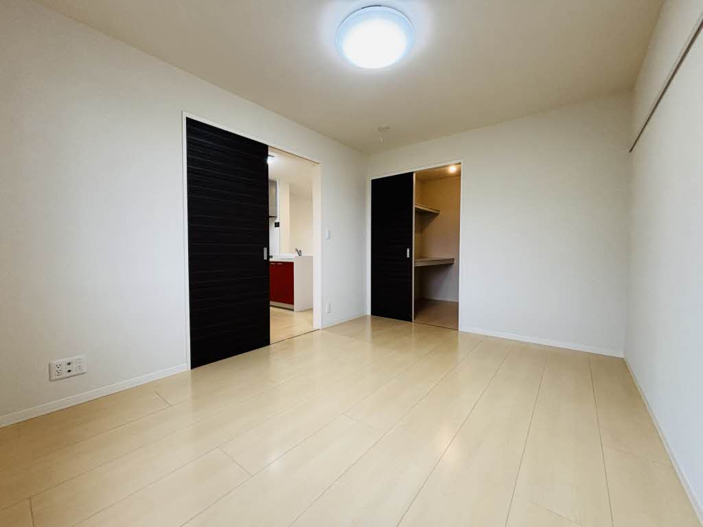 ＧＲＥＡＴ　ＣＯＵＲＴ 0102号-6