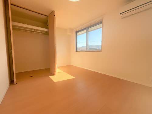 ヴィラーチェ古田刈 A202号-6