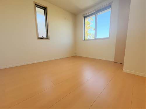 ヴィラーチェ古田刈 A202号-7