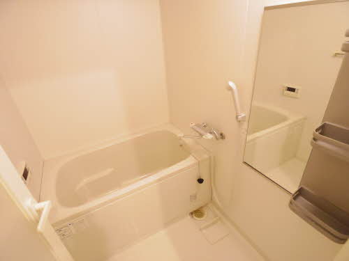 Ｍａｒｃｈｅ　Ⅴ 0302号-7