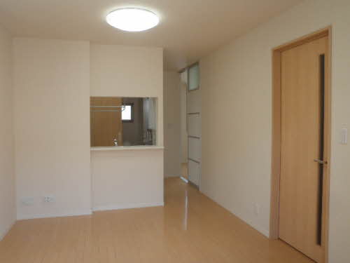 グレースガーデン登呂 A101号-2