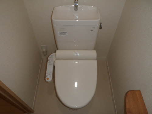 グレースガーデン登呂 A101号-4