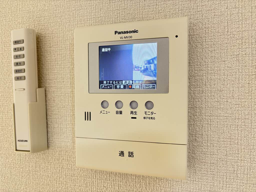 グレースガーデン登呂 A101号-11