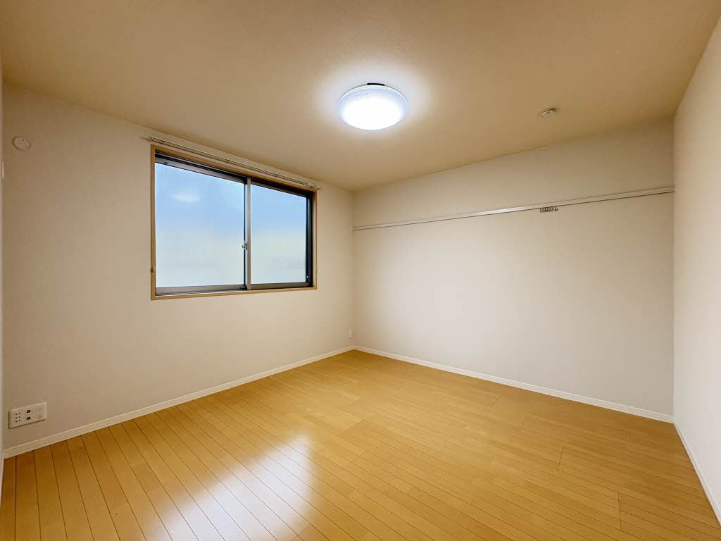 グレースガーデン登呂 A101号-15