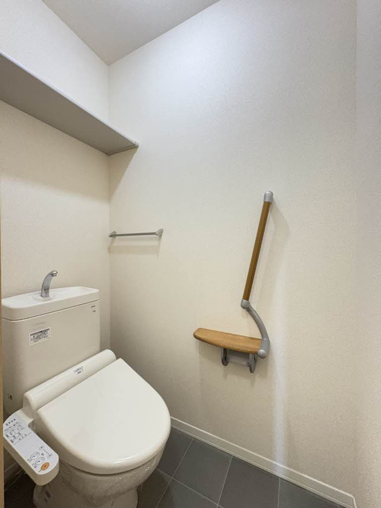 グレースガーデン登呂 A201号-7