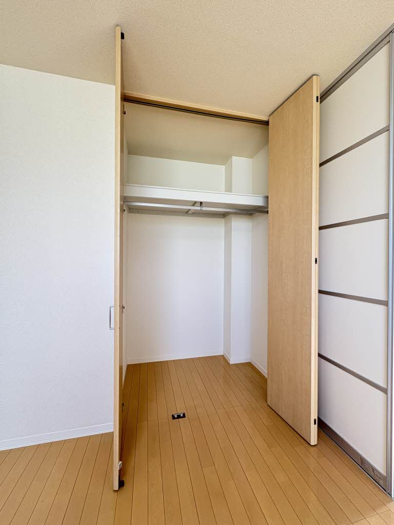 グレースガーデン登呂 A201号-9