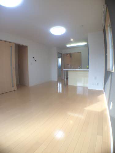 コンフォートＫＡＭＩＰＡＲＫ　ｅａｓｔ E102号-3