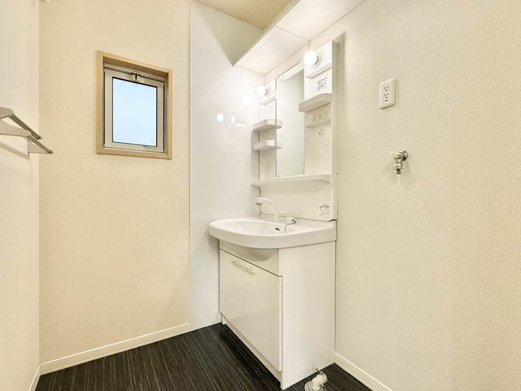 リッツ・セピアコート A101号-6