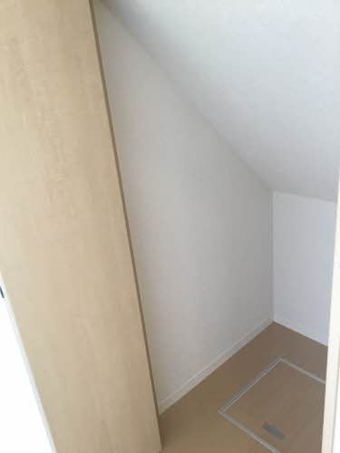 サンモール岡田 0102号-5