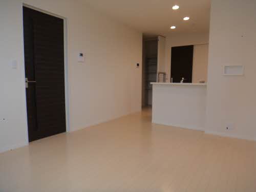 ラ・スリーズ 0105号-6