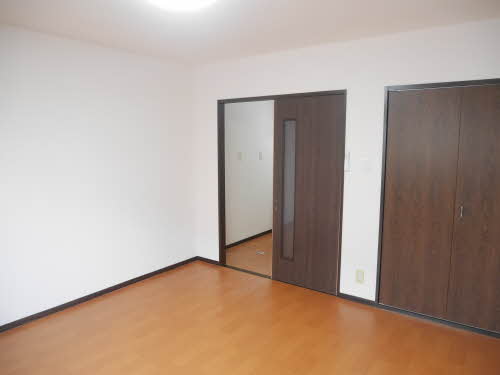 カーサ江島Ⅱ A103号-3