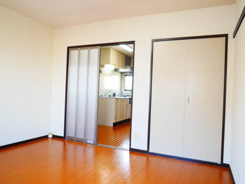 カーサ江島Ⅱ B205号-6