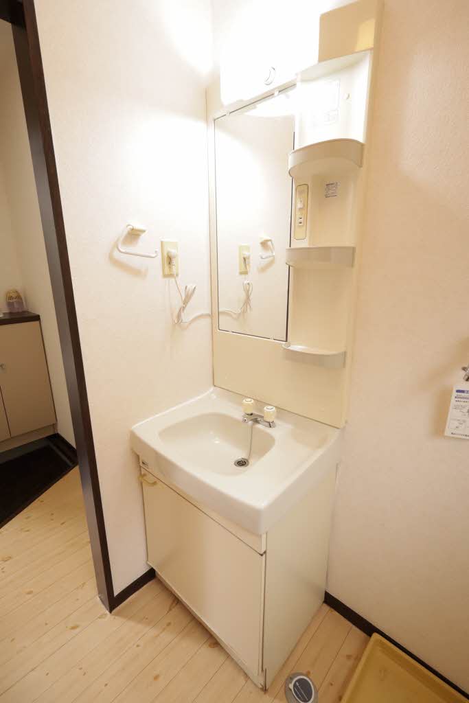 メゾン東川 0101号-8