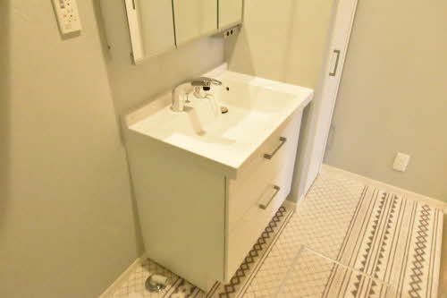 日和（ＨＩＹＯＲＩ） 0101号-8