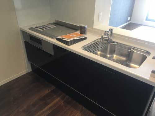 セレナヴィラ中川 0301号-5