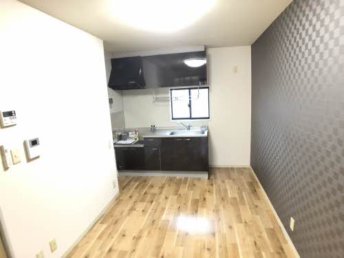 フォーレス中島 A101号-2