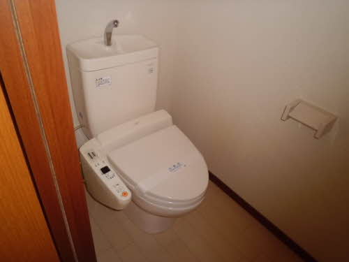 エステート中町 B102号-5