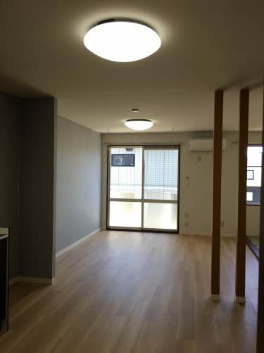 Ｔ．ＴＯＷＮフレア C203号-3