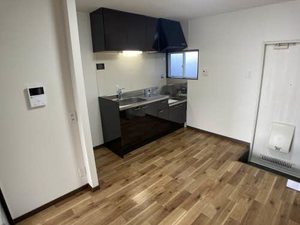 サニータウン七舗 B101号-4