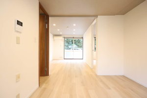 エイトスクウェア芳ケ崎 0105号-3