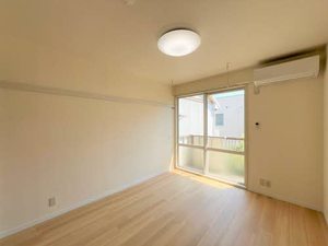 ジュネス瑞穂 A205号-5