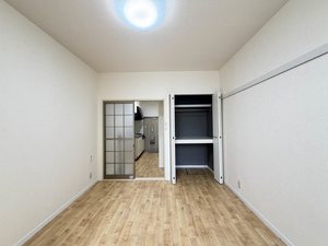 ジュネス瑞穂 B103号-3