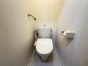 ジュネス瑞穂 B103号-9