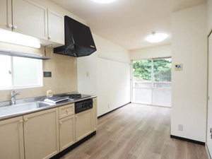 メゾン月ヶ丘 0201号-3