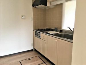 アベニューナオコ B102号-2