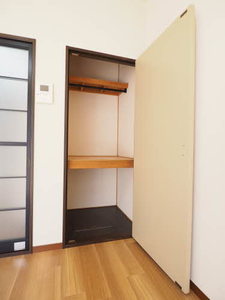 サニーコート高坂 B102号-4