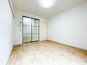 ベリーズ丸山 A106号-3