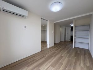 Ｃ’ＥＳＴ　ＬＡ　ＶＩＥ B202号-2