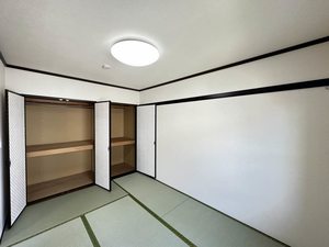グローリーハウス 0202号-8