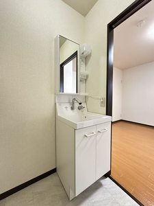 グローリーハウス 0202号-10