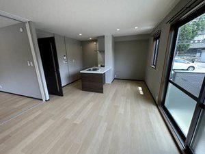 シャーメゾン枇杷 B105号-2