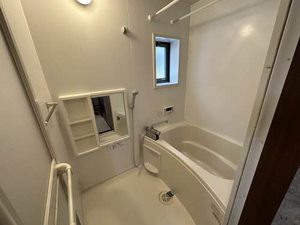 シャーメゾン枇杷 B105号-12