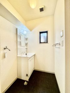 ＣＡＬＭ　ＳＩＴＩＯ 0103号-8