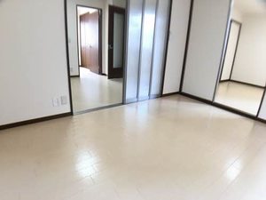ファミール羽根 B102号-2